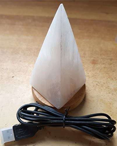 Lámpara Led Selenita 12 cm Pirámide